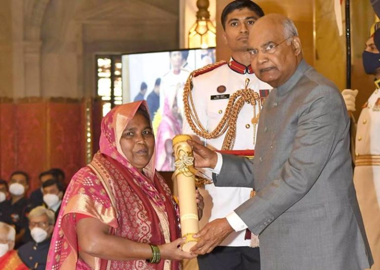 From a domestic help to Padma Shri awardee — here’s how Bihar’s Dulari Devi painted success