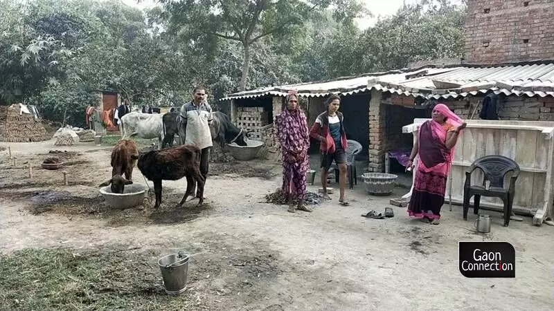 While Jyoti dreams of playing national and international cricket, her father Kashinath Yadav's face is lined with worry. He is a daily wage labourer.