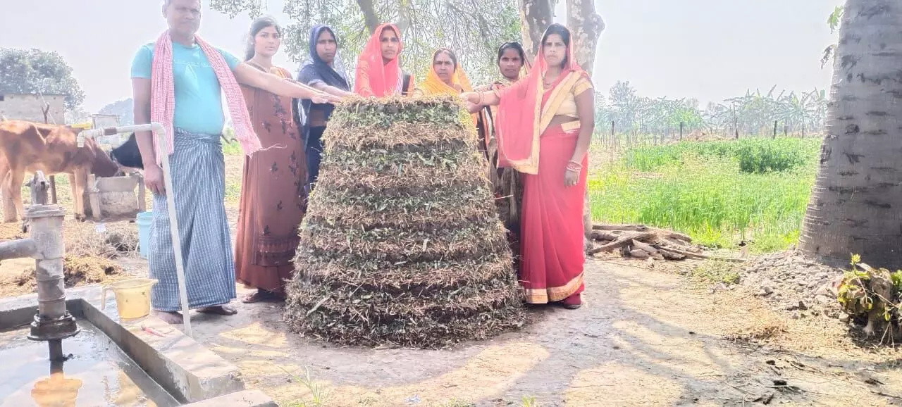 People in Bahraich district with prepared structure of compost.