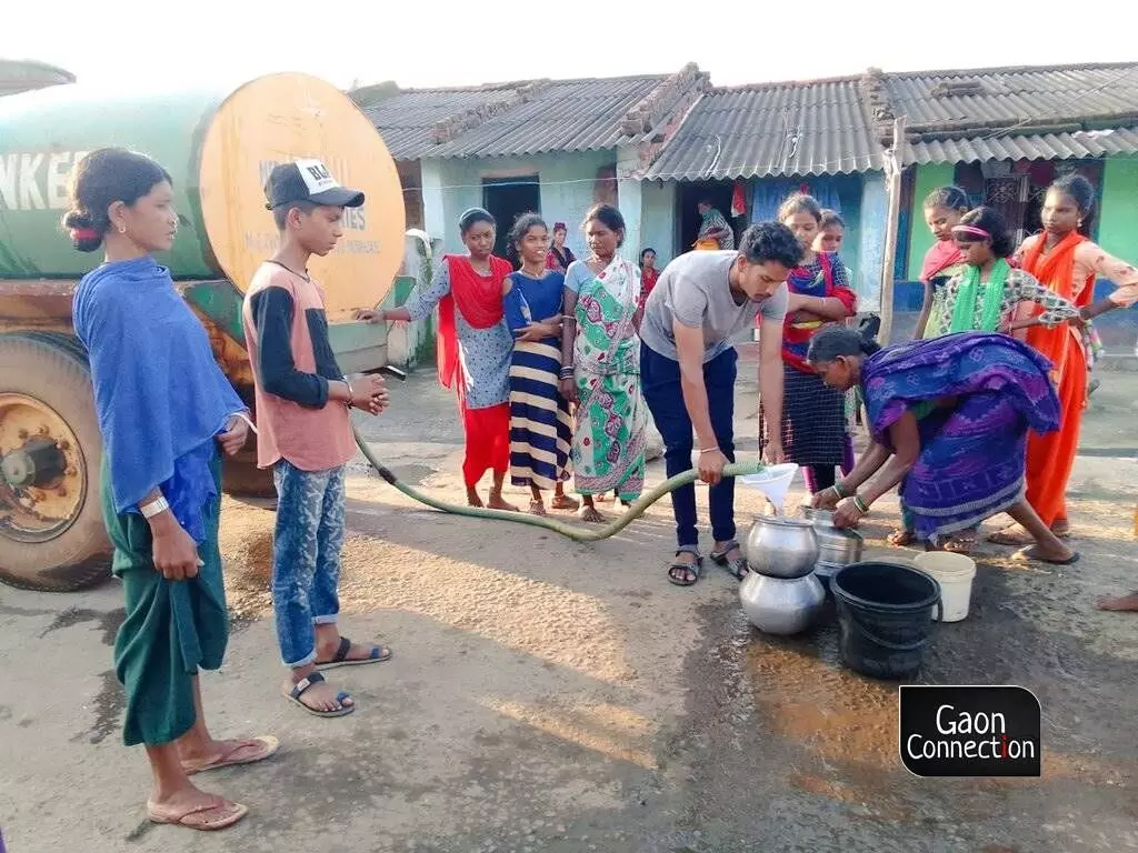 Water tankers being used to distribute clean water amongst local residents. 